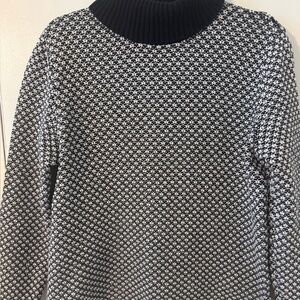 Karen Scott Black and White Knit 100% Cotton Sweater